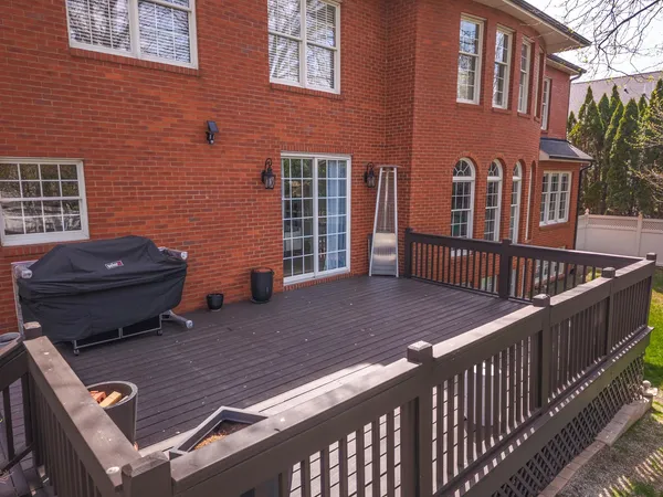 $1,100,000 | 33 Derby Way, Bloomington, IL 61704