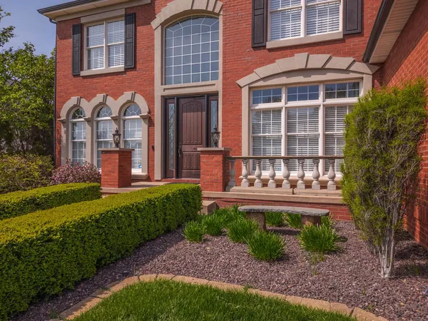 $1,100,000 | 33 Derby Way, Bloomington, IL 61704