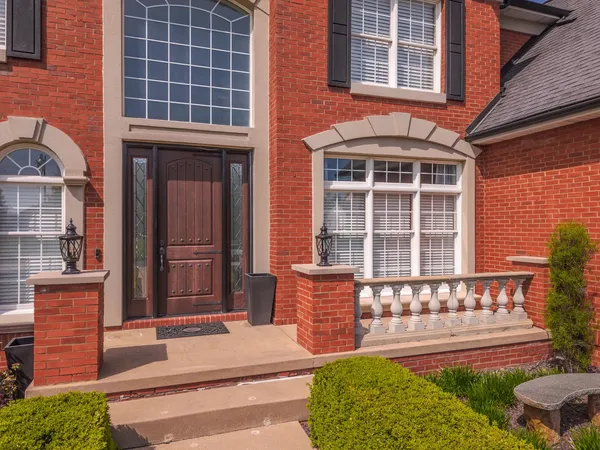 $1,100,000 | 33 Derby Way, Bloomington, IL 61704