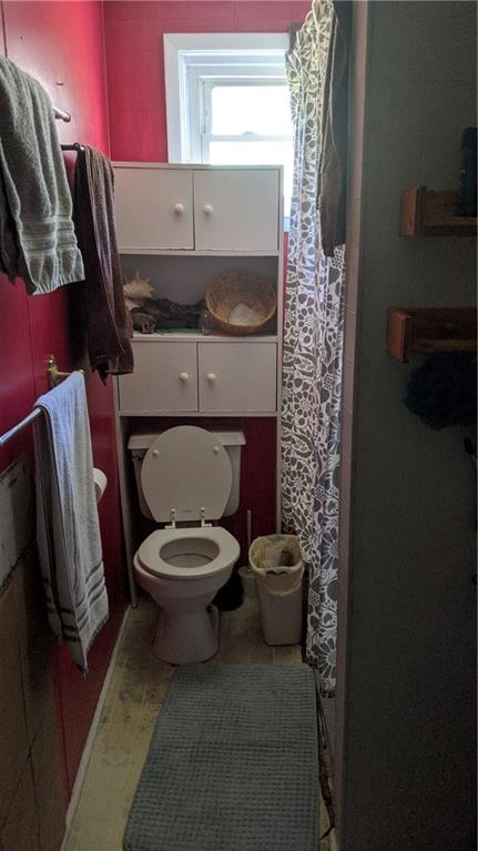 11731 Middle Road North East, PA 16428 - Photo 7 of 20 Bathroom on main floor