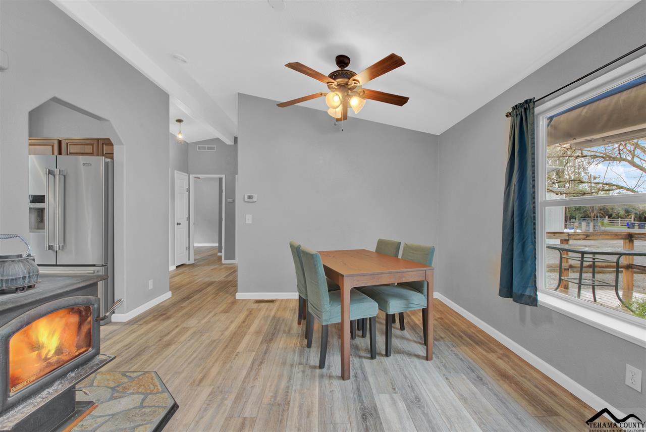 5460 Toomes Avenue Corning, CA 96021 - Photo 6 of 73