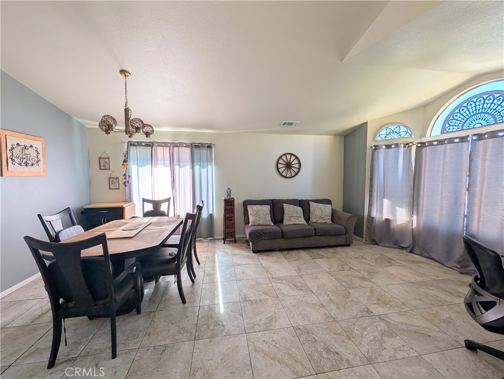 1114 Radka Avenue Beaumont, CA 92223 - Photo 8 of 53 Dining area from entry