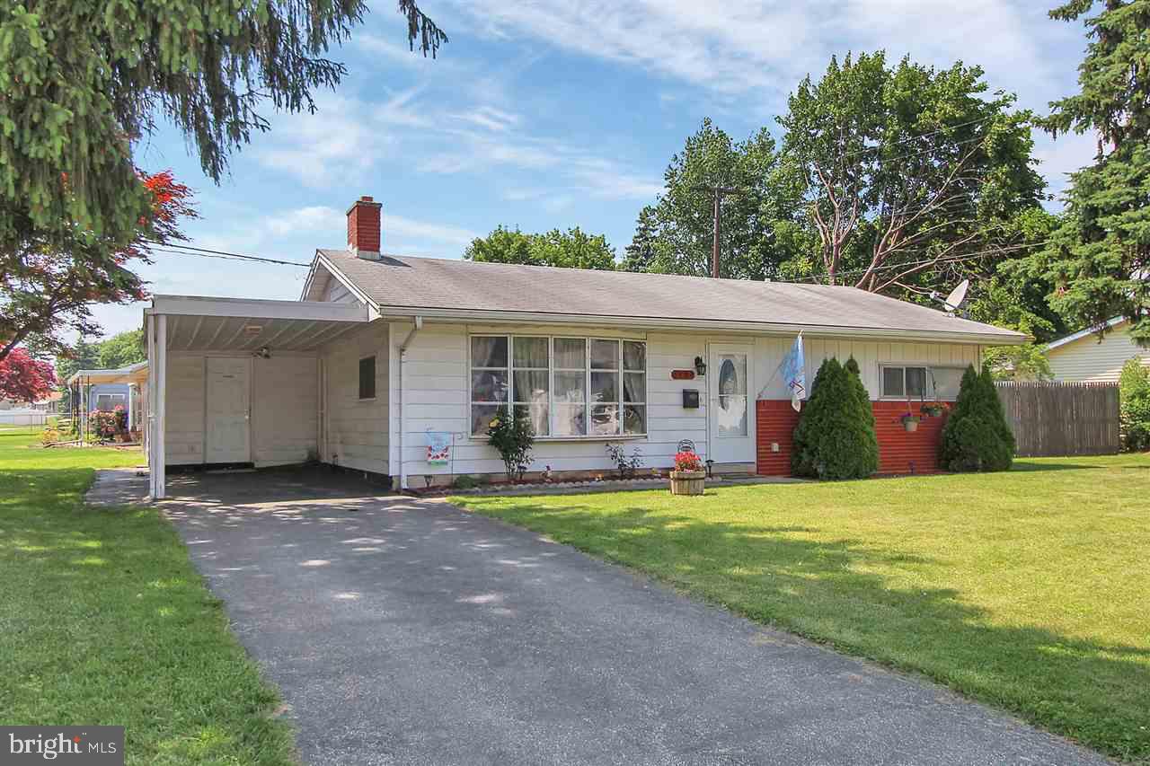1202 Priority Road York, PA 17404 - Photo 1 of 25