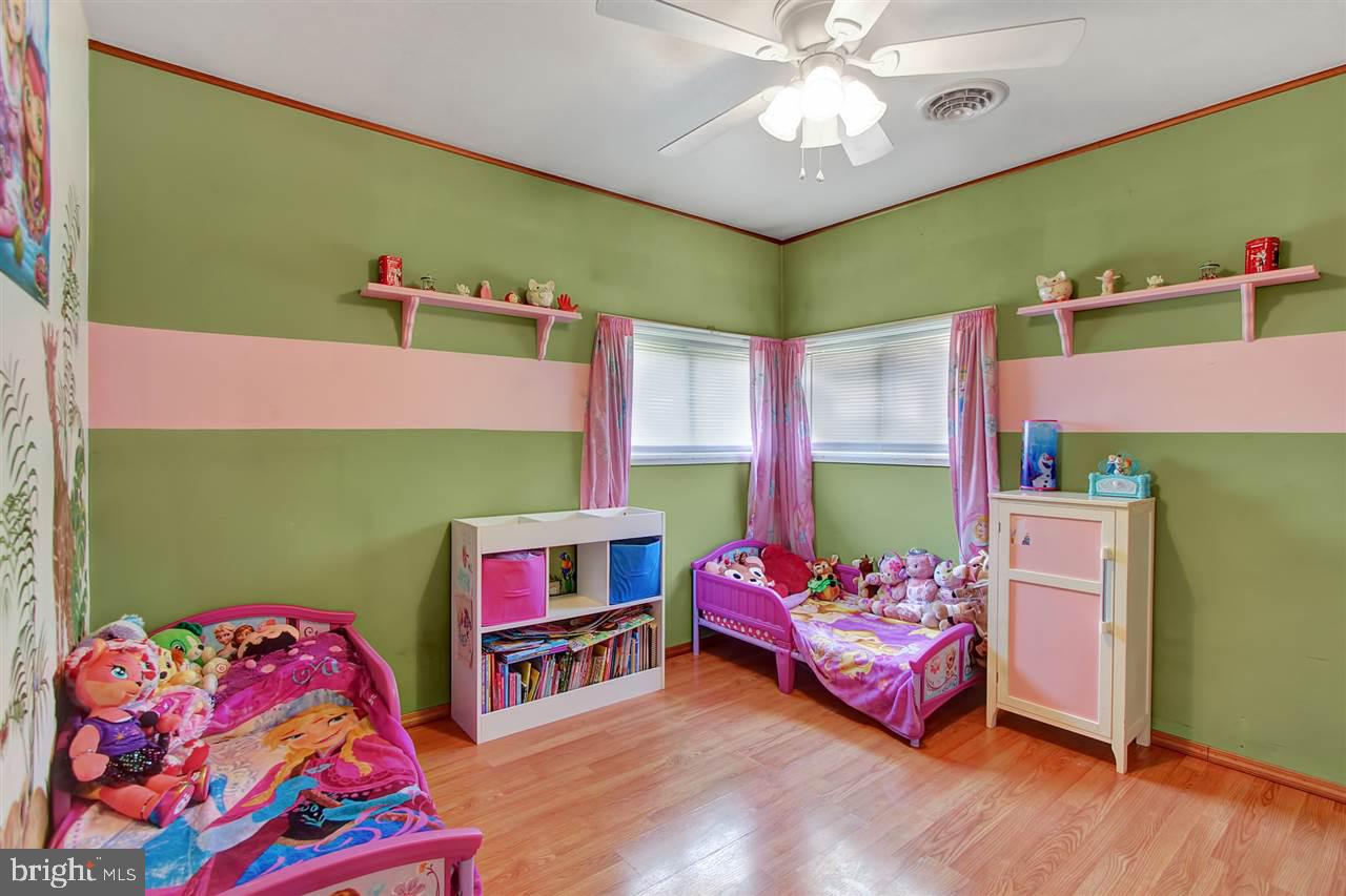 1202 Priority Road York, PA 17404 - Photo 15 of 25