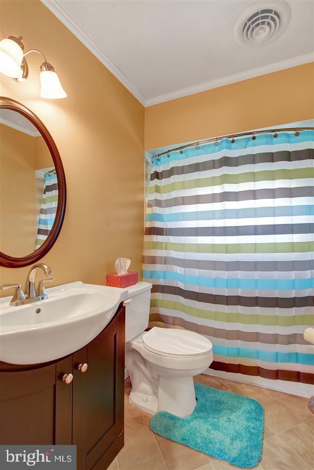1202 Priority Road York, PA 17404 - Photo 19 of 25