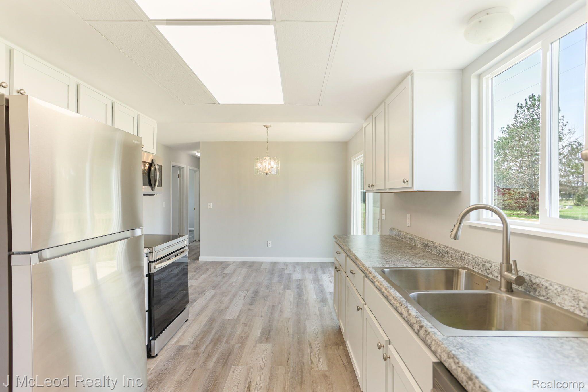 8120 Irish Road Millington, MI 48746 - Photo 14 of 36 Gallery Image 14