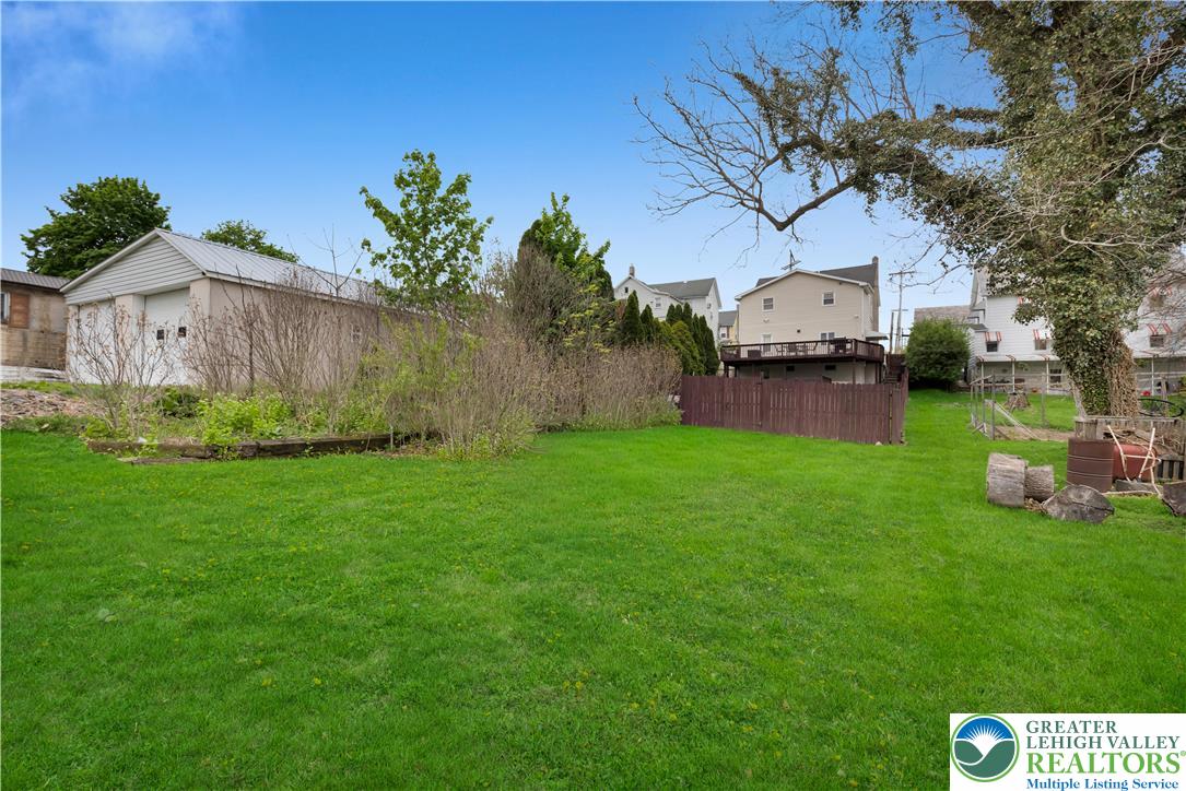 99 Garibaldi Avenue Roseto, PA 18013 - Photo 38 of 39