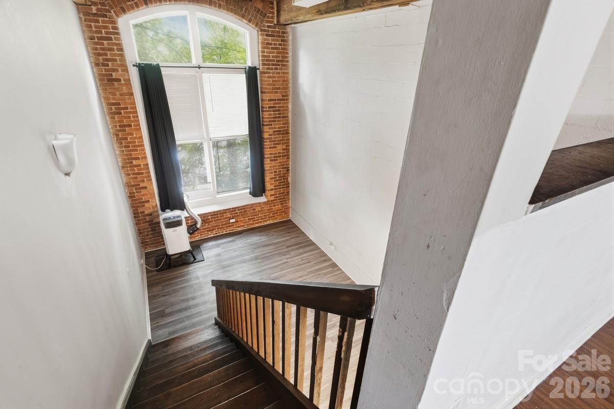 201 South Hoskins Road, Unit 219 Charlotte, NC 28208 - Photo 11 of 26