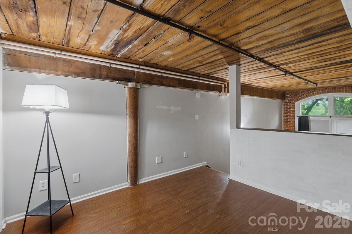 201 South Hoskins Road, Unit 219 Charlotte, NC 28208 - Photo 17 of 26