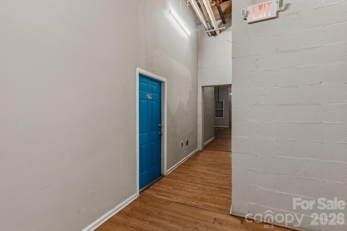 201 South Hoskins Road, Unit 219 Charlotte, NC 28208 - Photo 19 of 26