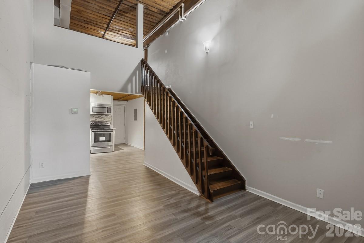 201 South Hoskins Road, Unit 219 Charlotte, NC 28208 - Photo 9 of 26