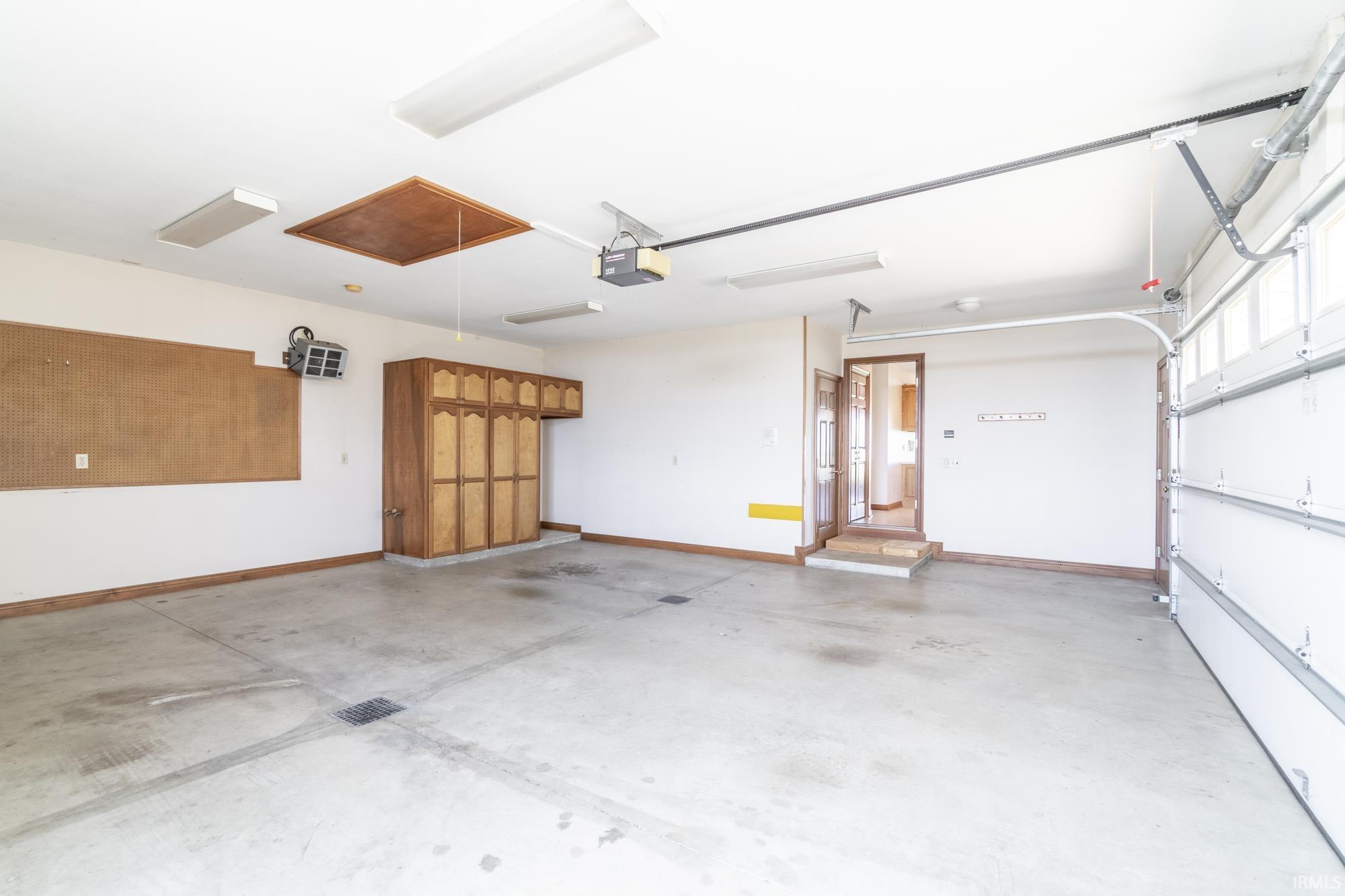 23331 Woodburn Road Woodburn, IN 46797 - Photo 34 of 35 Gallery Image 34