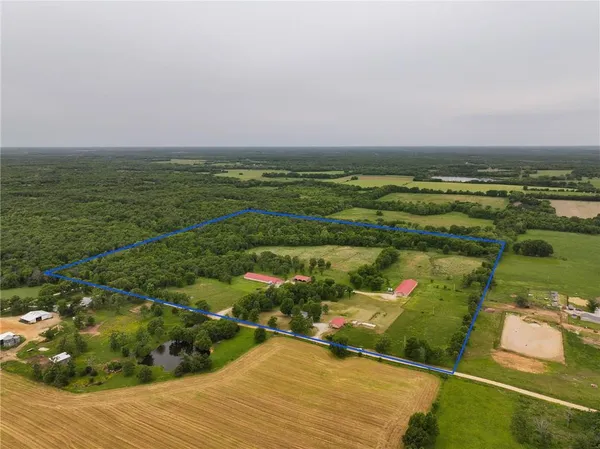 $989,000 | 21346 South 2975 Road, El Dorado Springs, MO 64744