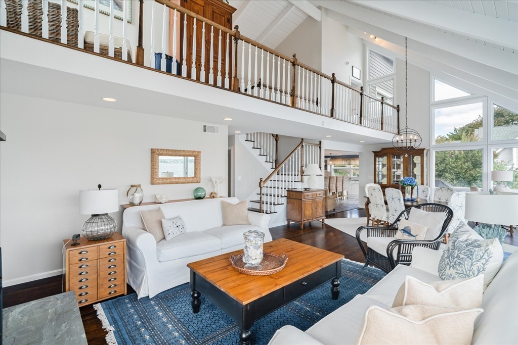 90 Macomber Lane Portsmouth, RI 02871 - Photo 14 of 35