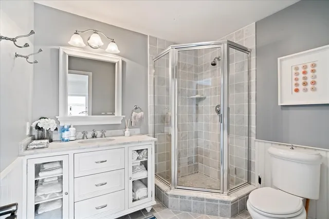 $5,000 | 90 Macomber Lane, Portsmouth, RI 02871