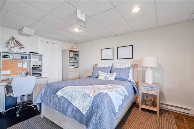 $5,000 | 90 Macomber Lane, Portsmouth, RI 02871