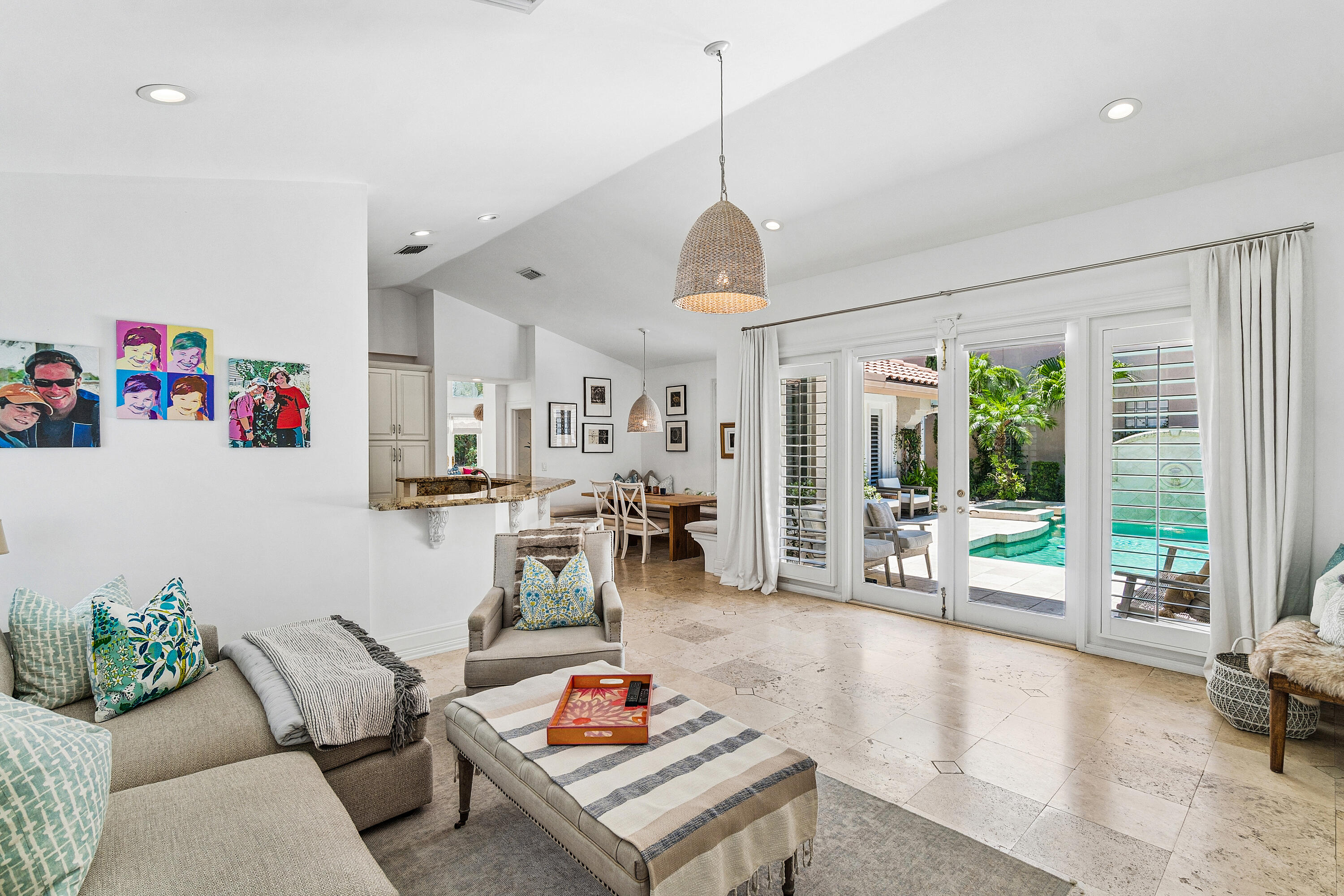 6206 Northwest 23rd Street Boca Raton, FL 33434 - Photo 5 of 36 Entry living