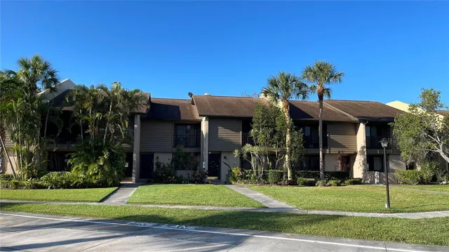 $1,825 | 892 Sunridge Drive, Unit 892, Sarasota, FL 34234