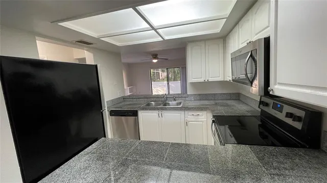 $1,825 | 892 Sunridge Drive, Unit 892, Sarasota, FL 34234