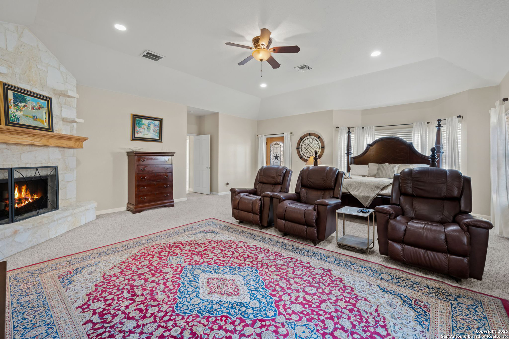 765 Highway 1604 Loop St. Hedwig, TX 78101 - Photo 15 of 50 a living room with furniture rug and window