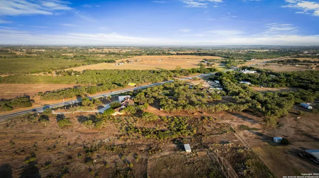 $1,275,000 | 765 Highway 1604 Loop, St. Hedwig, TX 78101