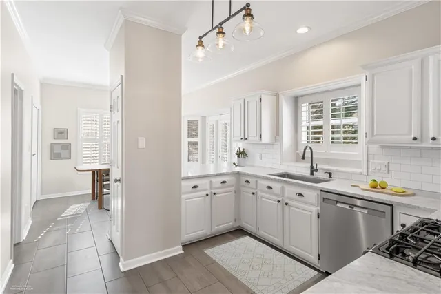 $4,000 | 12080 Greenmont Walk, Alpharetta, GA 30009