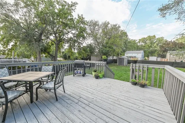 $214,000 | 18108 Shoshone Drive, Independence, MO 64058