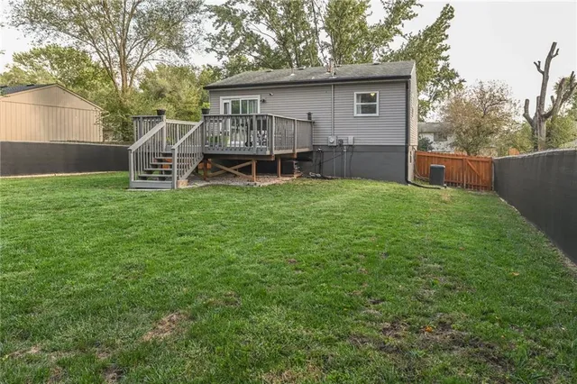 $214,000 | 18108 Shoshone Drive, Independence, MO 64058