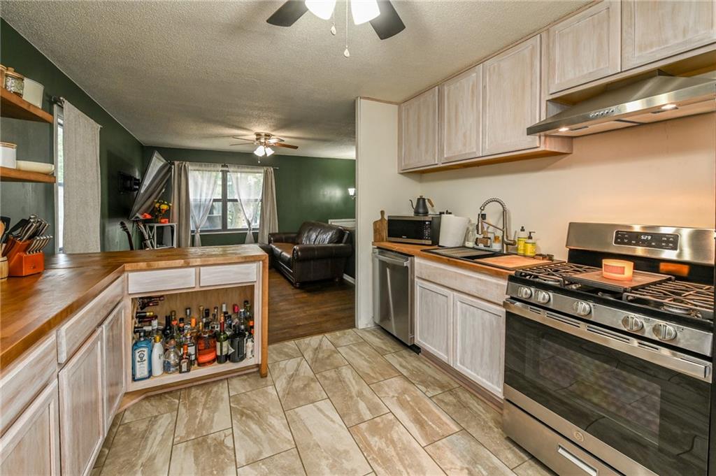 18108 Shoshone Drive Independence, MO 64058 - Photo 7 of 25