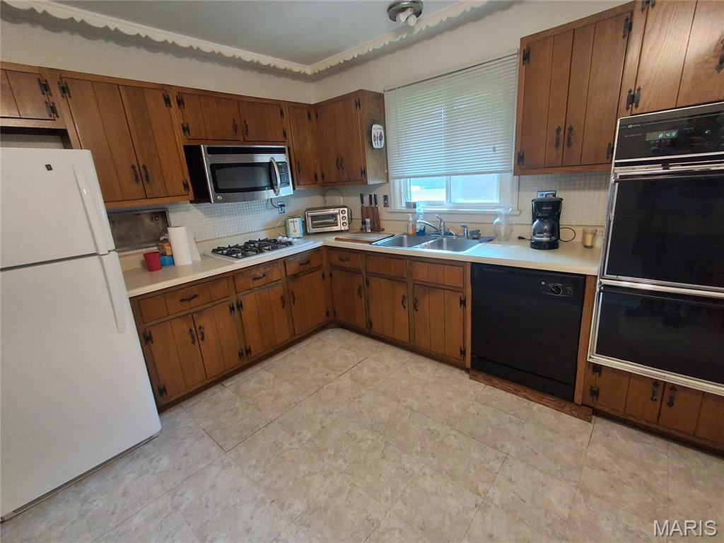 3827 Buckley Road St. Louis, MO 63125 - Photo 2 of 9 Gallery Image 2