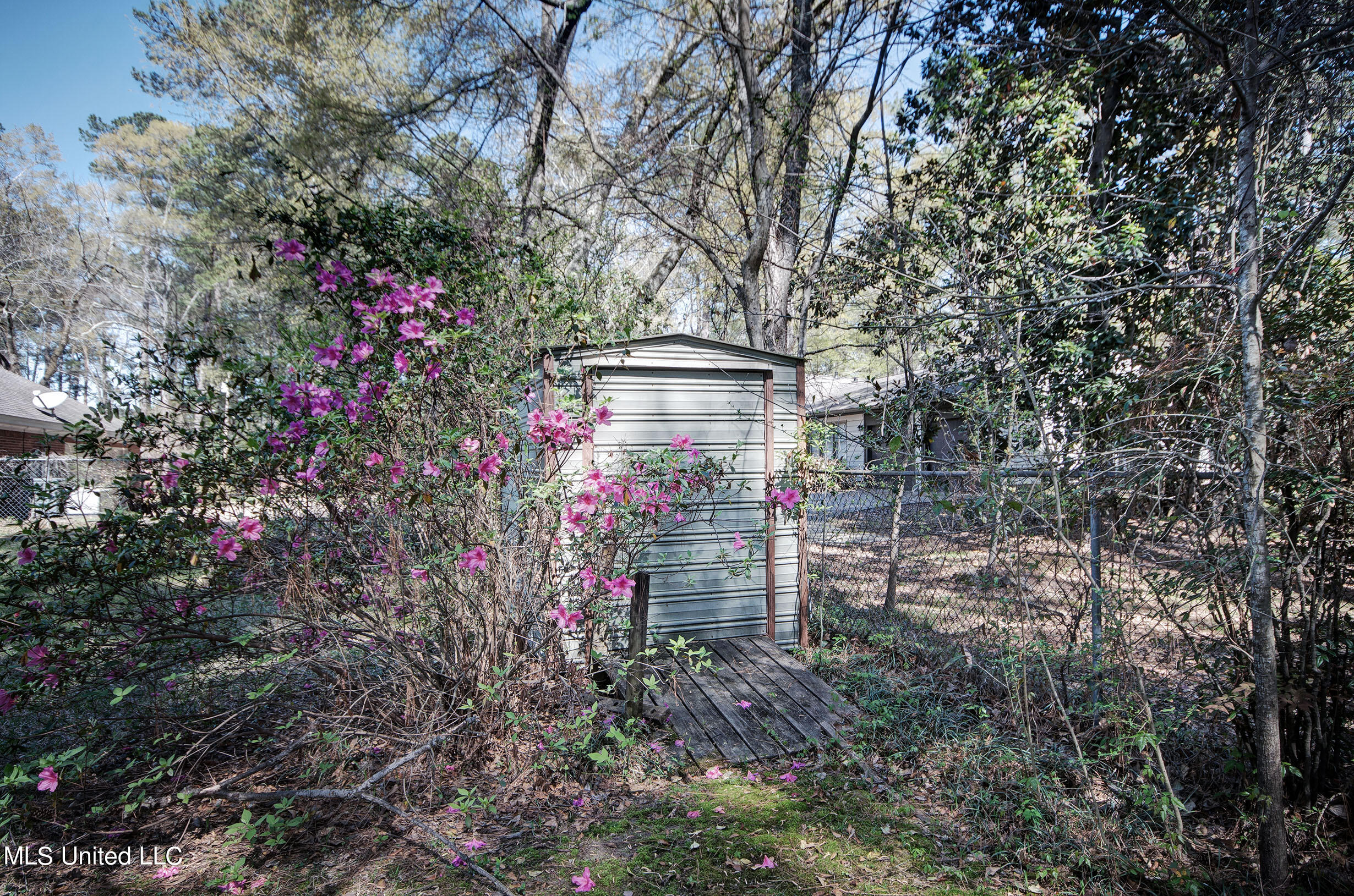 1609 Pine Ridge Place Jackson, MS 39211 - Photo 7 of 42 IMGP8393_4_5