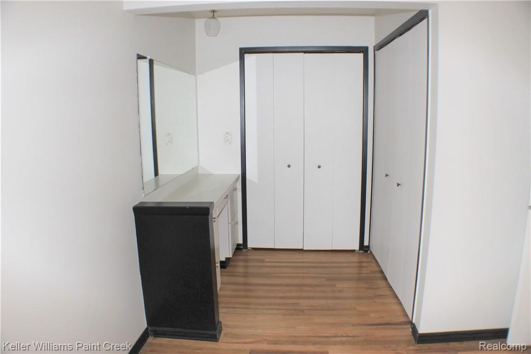 29384 Hoover Road Warren, MI 48093 - Photo 10 of 19 Lots of closet space and dressing area in master bedroom