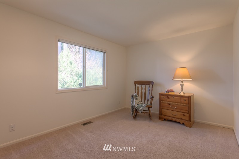 2903 213th Street Southeast Bothell, WA 98021 - Photo 23 of 25