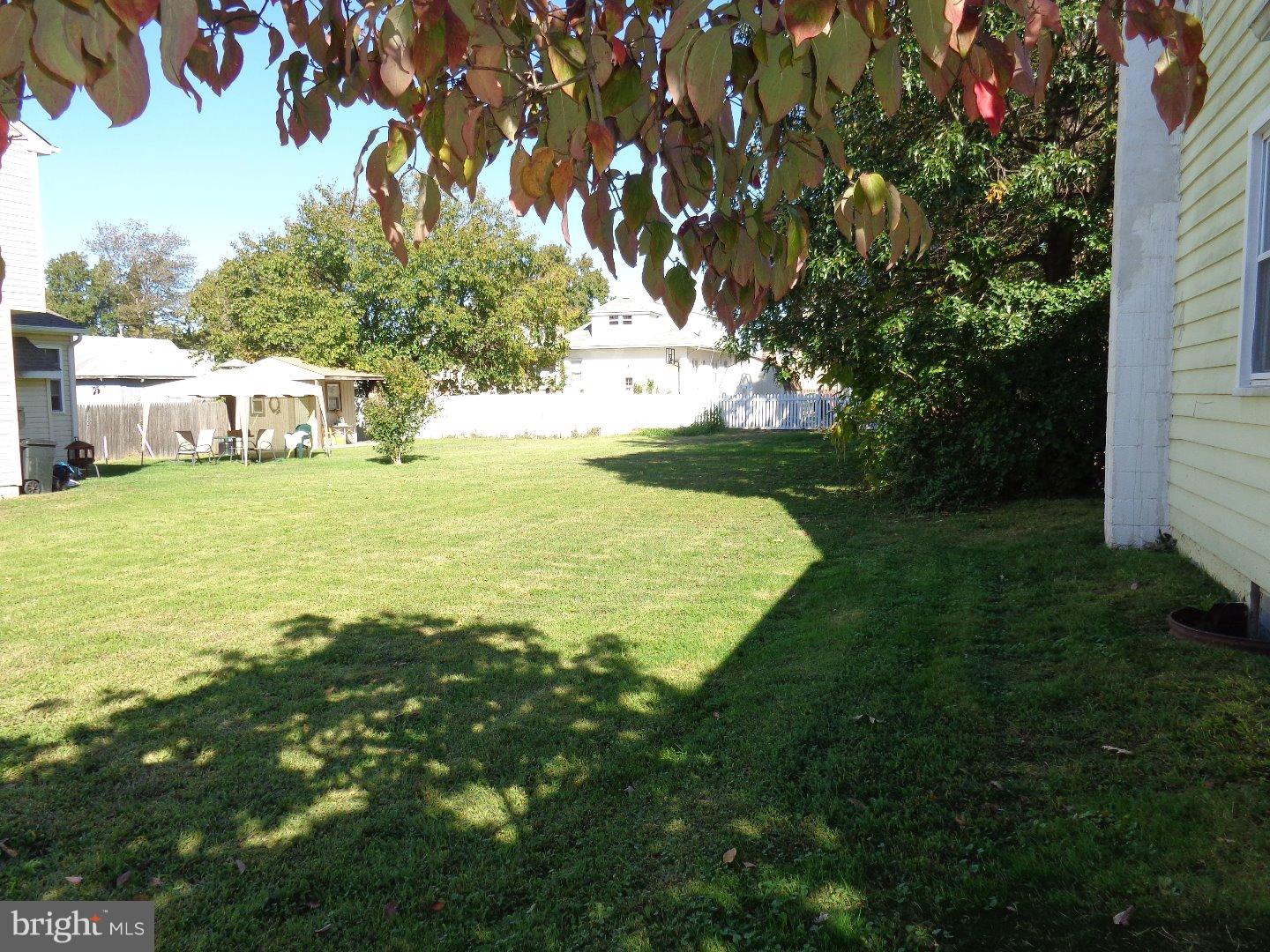 808 Rambler Avenue Runnemede, NJ 08078 - Photo 7 of 22