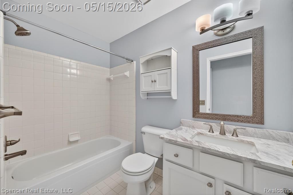 3141 Bridlewood Drive Rochester, MI 48306 - Photo 24 of 43