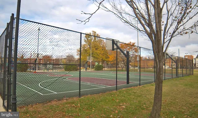 $2,195 | 1208 M Street Northwest, Unit 2, Washington, DC 20005