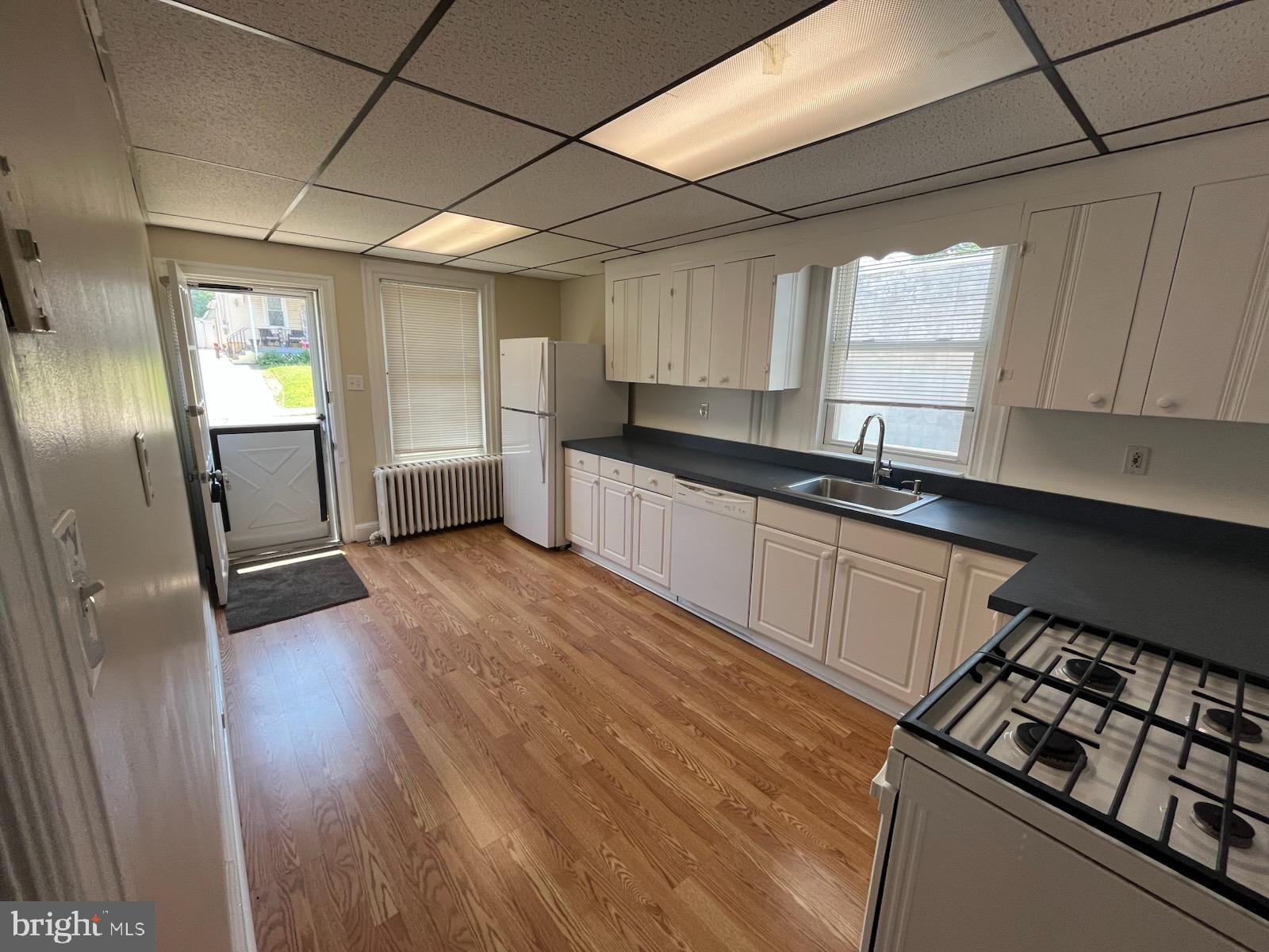 1202 Huntingdon Road Abington, PA 19001 - Photo 4 of 6