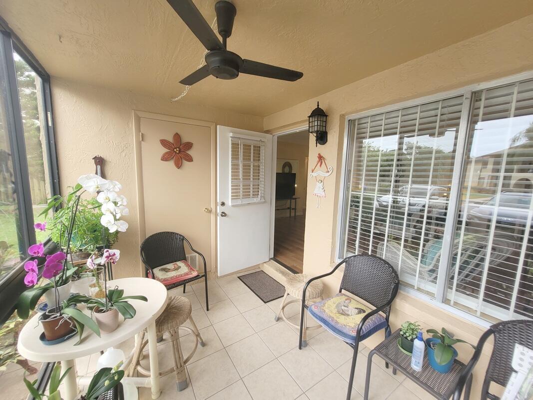 320 Pine Ridge Circle, Unit A1 Greenacres, FL 33463 - Photo 5 of 65 20220403_132504