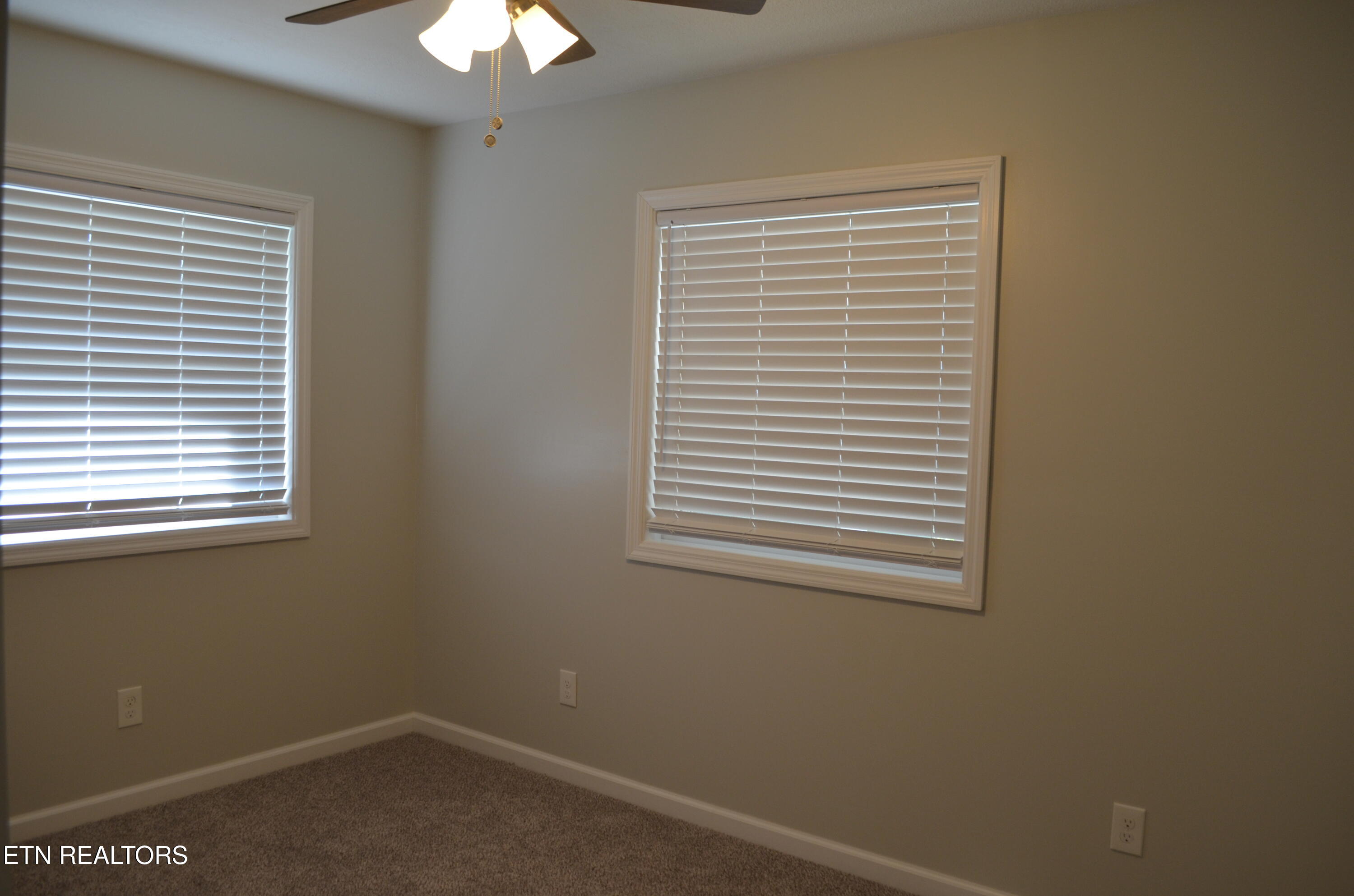 106 Cedar Lane Oak Ridge, TN 37830 - Photo 20 of 31 Bedroom 4