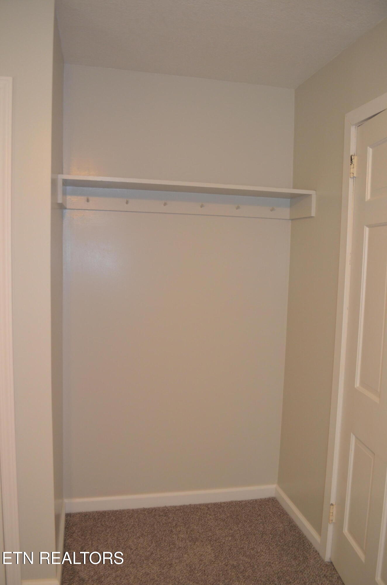 106 Cedar Lane Oak Ridge, TN 37830 - Photo 21 of 31 Bedroom 4 nook