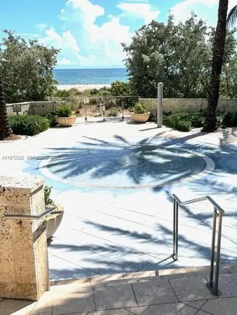 $7,250 | 6801 Collins Avenue, Unit 209, Miami Beach, FL 33141