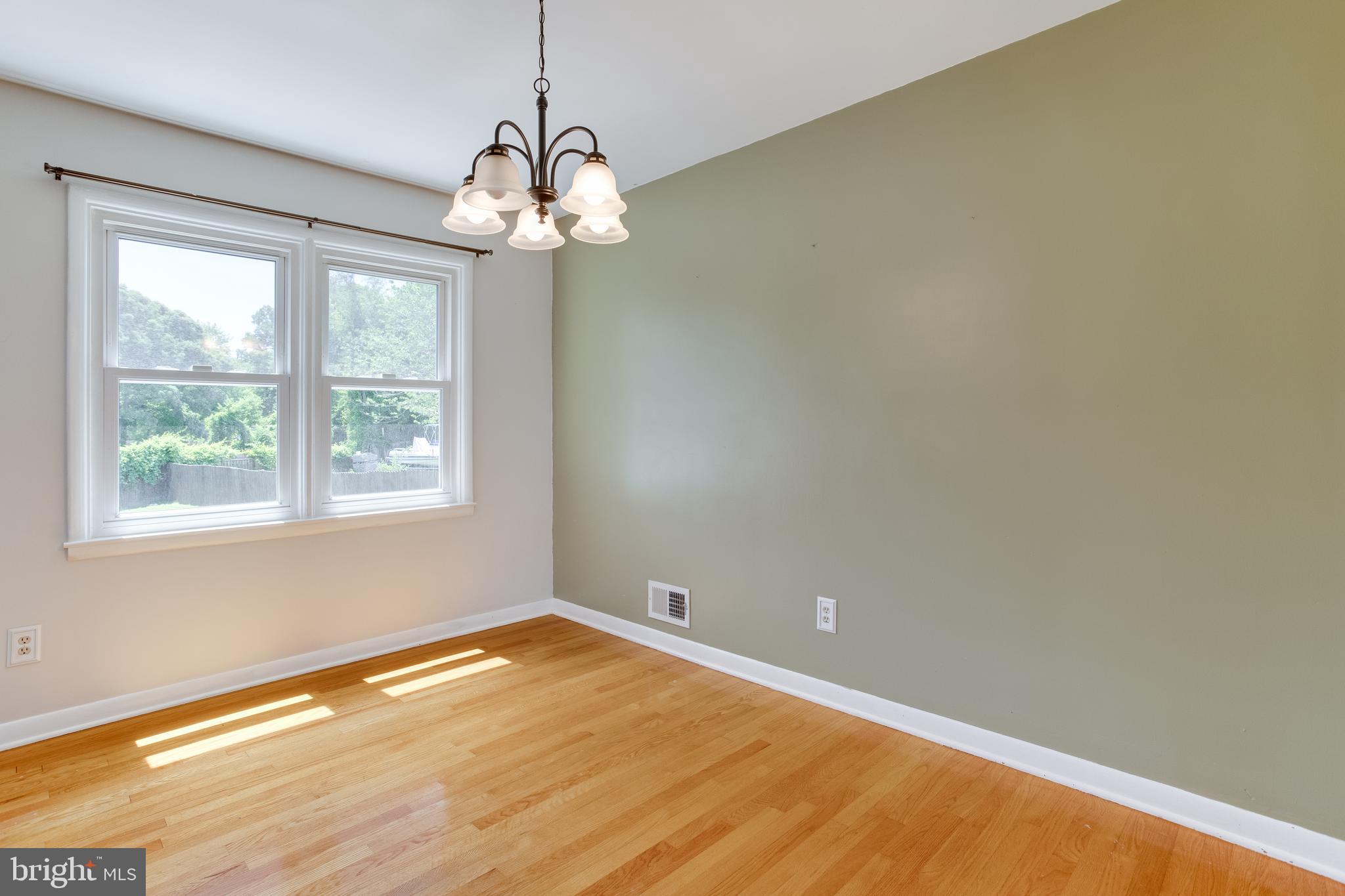 7767 Tick Neck Road Pasadena, MD 21122 - Photo 14 of 46 Gallery Image 14