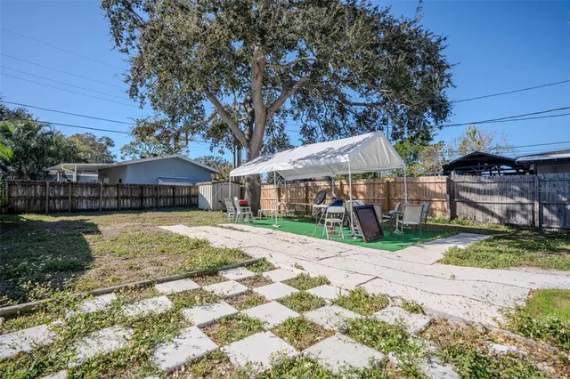 $2,500 | 6480 34th Terrace North, St. Petersburg, FL 33710