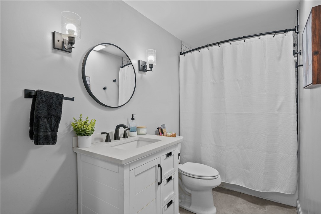 73 Macarthur Road Woonsocket, RI 02895 - Photo 22 of 32
