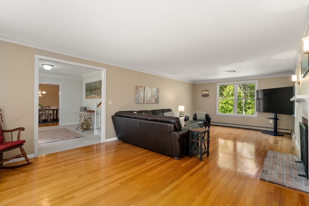 63 Pine Hill Road Southborough, MA 01772 - Photo 17 of 42