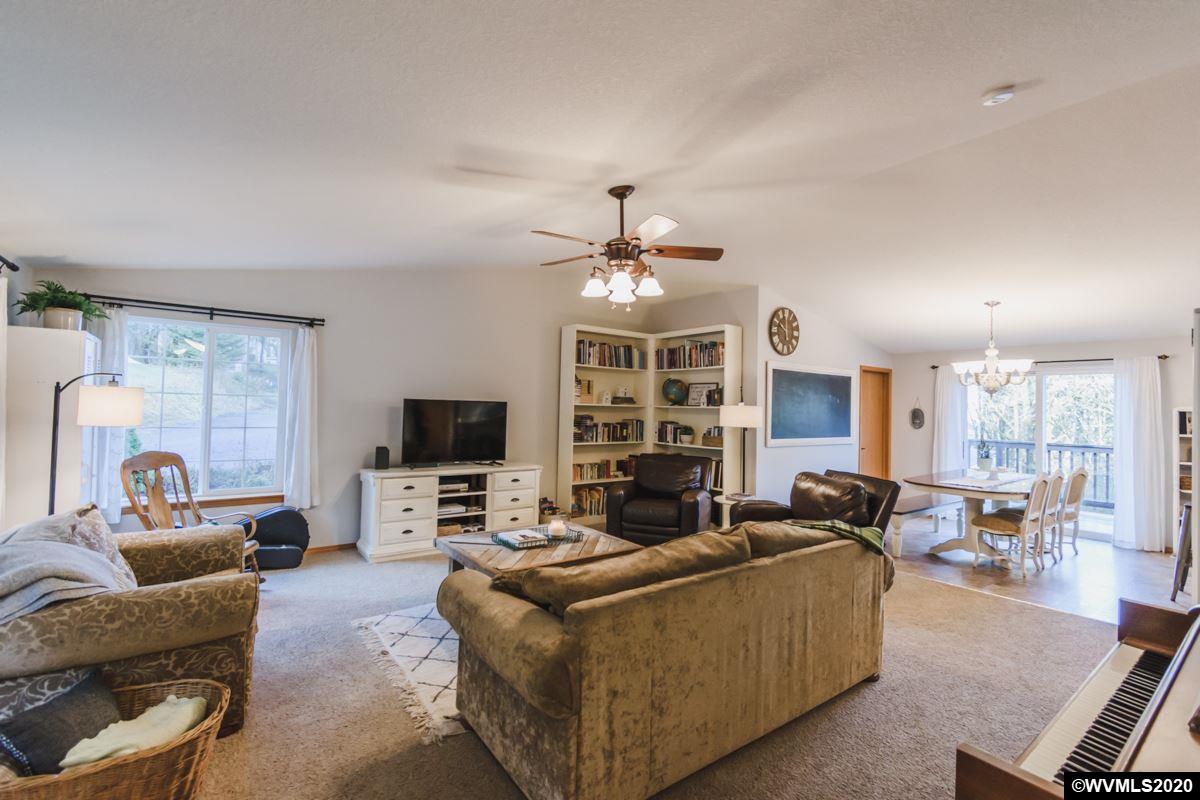 30416 Rancho Road Lebanon, OR 97355 - Photo 3 of 42 Gallery Image 3