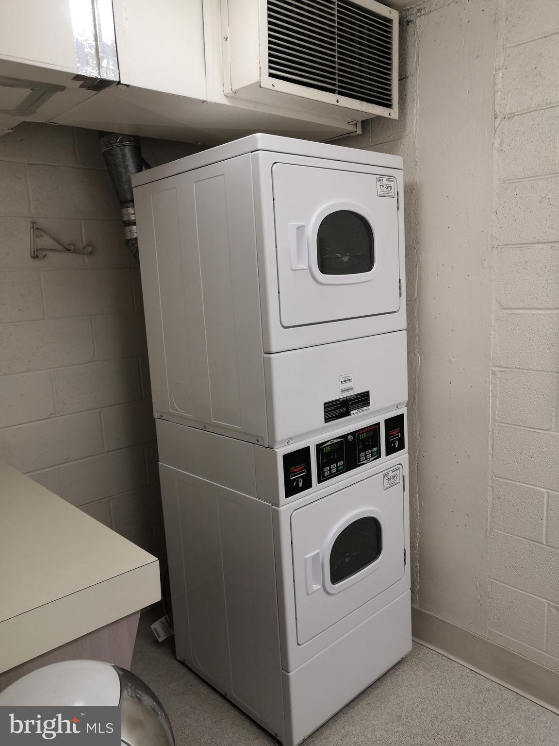 5101 River Road, Unit 904 Bethesda, MD 20816 - Photo 29 of 38 Laundry Room