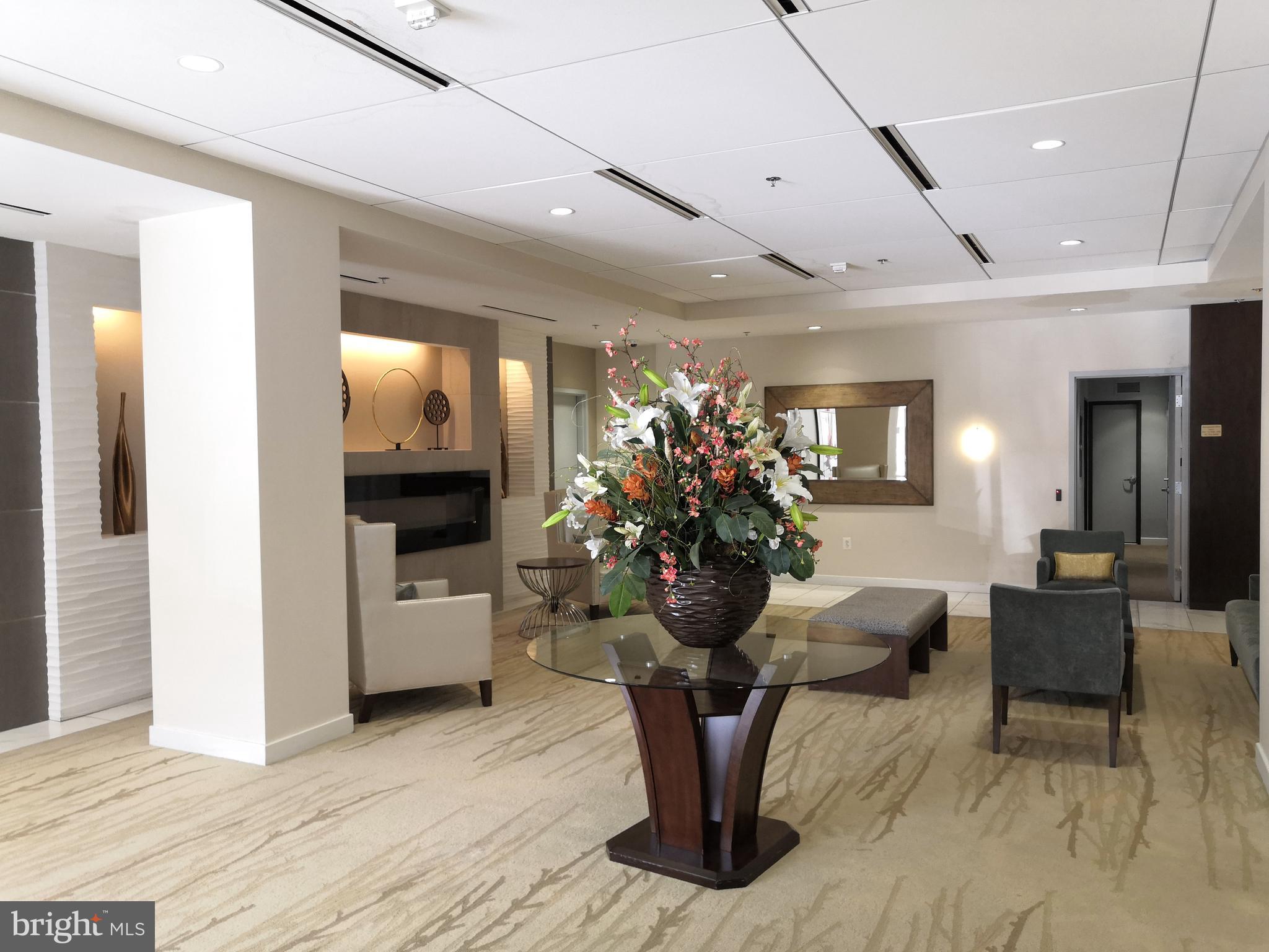 5101 River Road, Unit 904 Bethesda, MD 20816 - Photo 3 of 38 Building Hall