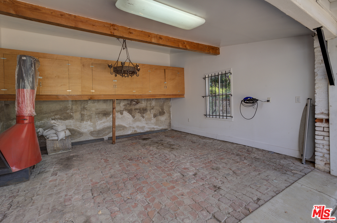 8420 La Tuna Canyon Road Sun Valley, CA 91352 - Photo 41 of 50