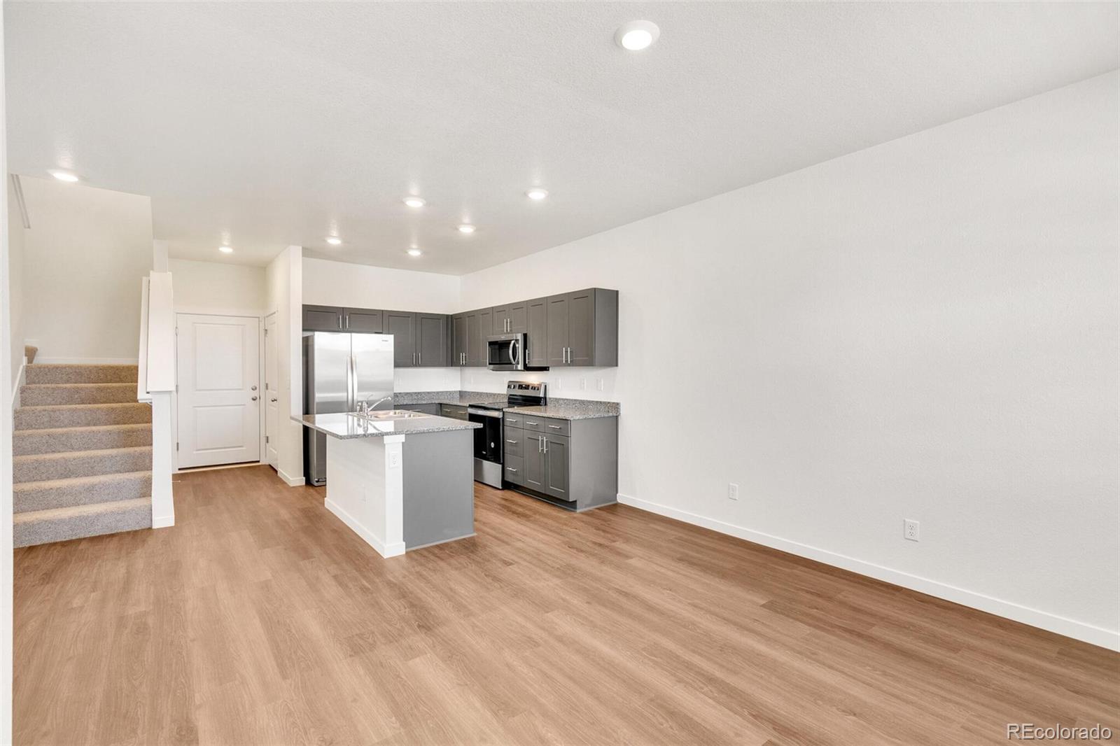 6908 Zig Place Frederick, CO 80530 - Photo 5 of 38